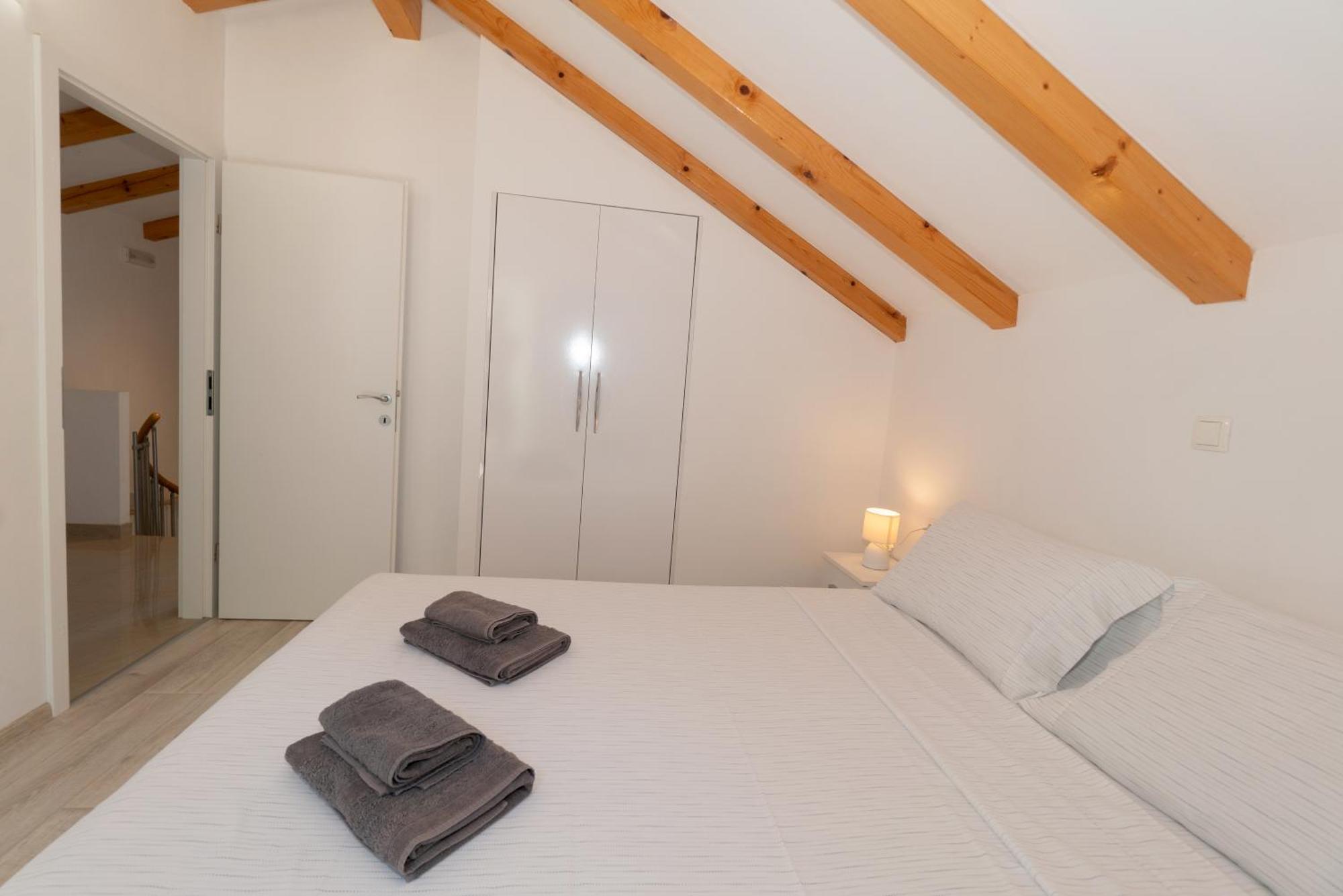 Apartments Srdanovic Omiš Esterno foto